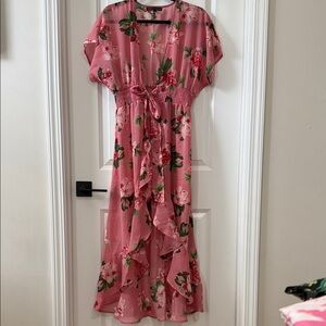 America & Beyond Pink Floral Kimono